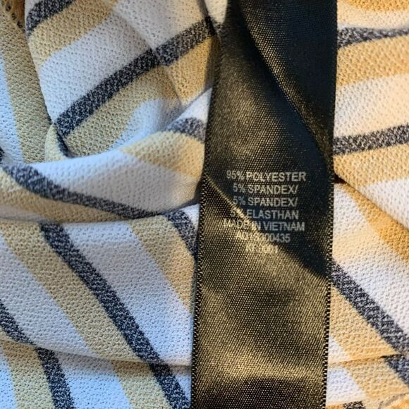 Adrianna Papell Wrap Blouse - Picture 6 of 8